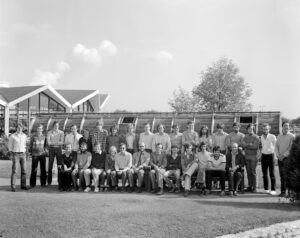 1982 RAL experimental HEP summer school photo